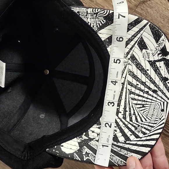 🔴 🔚🔜 SALE Volcom Snowboard USA 🇺🇸  Felt Hat with Ear Flaps - Picture 8 of 10